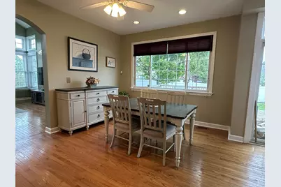 1575 Woodbury Circle, Gurnee, IL 60031 - Photo 8