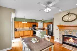 1575 Woodbury Cir, Gurnee, IL 60031 - Photo 14