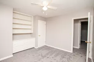 9 Riser Ave, Bloomington, IL 61701 - Photo 26