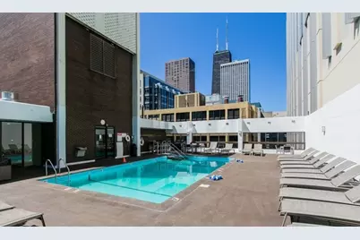 230 E Ontario Street #1305, Chicago, IL 60611 - Photo 22