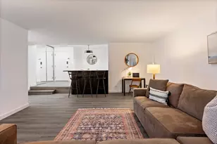 230 E Ontario St, Chicago, IL 60611 - Photo 6