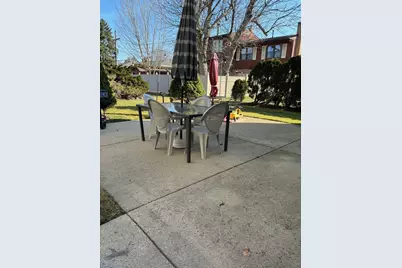 851 N Northwest Highway #2, Park Ridge, IL 60068 - Photo 18
