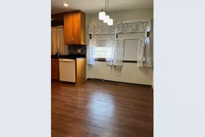 851 N Northwest Highway #2, Park Ridge, IL 60068 - Photo 6