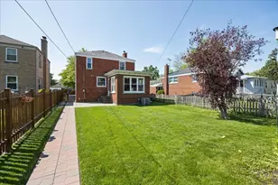 9328 Jefferson Ave, Brookfield, IL 60513 - Photo 18