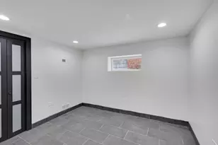 10606 S Vernon Ave, Chicago, IL 60628 - Photo 14