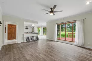 2807 Cherry Hills Dr, Champaign, IL 61822 - Photo 18