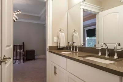 1063 Osterman Avenue, Deerfield, IL 60015 - Photo 18