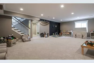 1063 Osterman Avenue, Deerfield, IL 60015 - Photo 20