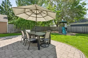 1063 Osterman Ave, Deerfield, IL 60015 - Photo 30