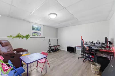 3203 W 66th Street, Davenport, IA 52806 - Photo 22