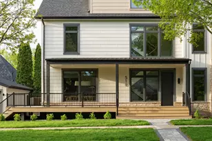 516 W 6th St, Hinsdale, IL 60521 - Photo 1