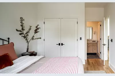 516 W 6th Street, Hinsdale, IL 60521 - Photo 22
