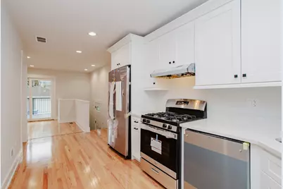 5509 N Central Avenue, Chicago, IL 60630 - Photo 6