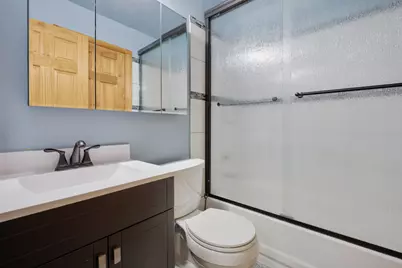 898 Debra Lane, Elk Grove Village, IL 60007 - Photo 20