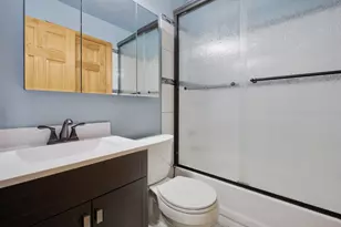 898 Debra Ln, Elk Grove Village, IL 60007 - Photo 20