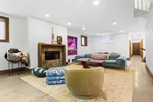 820 W Buckingham Pl, Chicago, IL 60657 - Photo 20