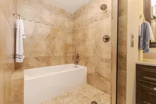 1412 Kickapoo Creek Rd, Bloomington, IL 61705 - Photo 26