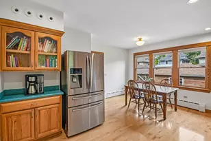 734 Gunderson Ave, Oak Park, IL 60304 - Photo 20