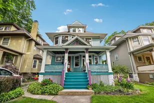 734 Gunderson Ave, Oak Park, IL 60304 - Photo 2