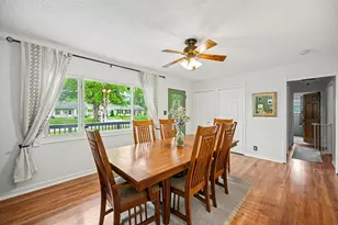 911 Lilac Ln, Joliet, IL 60435 - Photo 4