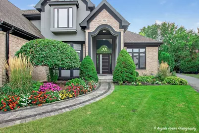 701 Caitlin Court, Grayslake, IL 60030 - Photo 2