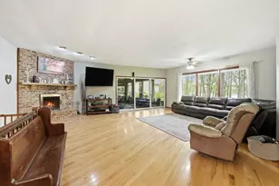 27250 Dutton Rd, Beecher, IL 60401 - Photo 6