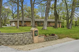 27250 Dutton Rd, Beecher, IL 60401 - Photo 2