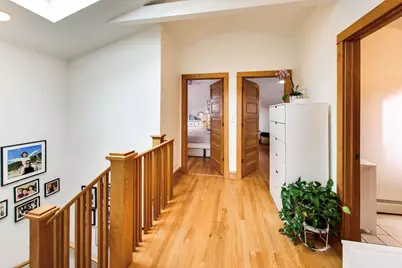2433 W Hutchinson Street, Chicago, IL 60618 - Photo 26