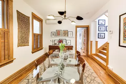 2433 W Hutchinson Street, Chicago, IL 60618 - Photo 6