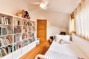 2433 W Hutchinson St, Chicago, IL 60618 - Photo 24
