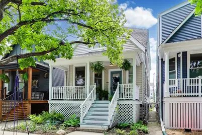 2433 W Hutchinson Street, Chicago, IL 60618 - Photo 1