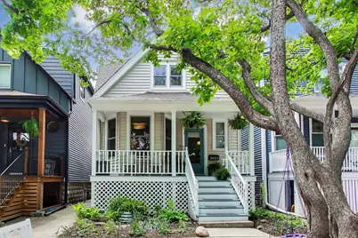 2433 W Hutchinson Street, Chicago, IL 60618 - Photo 2