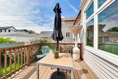2433 W Hutchinson Street, Chicago, IL 60618 - Photo 30