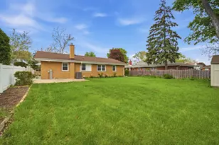2141 Walnut St, Park Ridge, IL 60068 - Photo 18