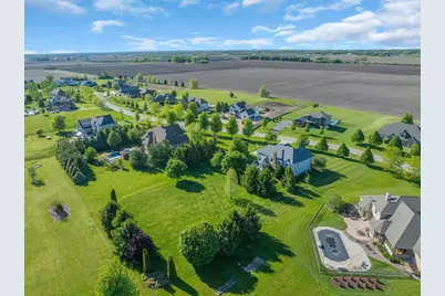 43W707 N Sunset Views Drive, Saint Charles, IL 60175 - Photo 2