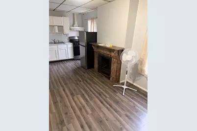 704 Locust Street, Sterling, IL 61081 - Photo 6