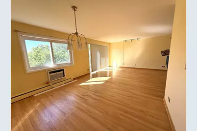 10373 Dearlove Road #304, Glenview, IL 60025 - Photo 4