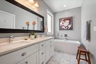 1130 Dewey Ave, Evanston, IL 60202 - Photo 14