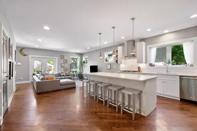 1130 Dewey Avenue, Evanston, IL 60202 - Photo 6