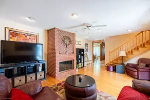 1720 N Chestnut Ave, Arlington Heights, IL 60004 - Photo 10