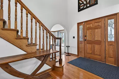 1659 Brittany Lane, Hoffman Estates, IL 60192 - Photo 2