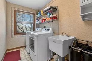 1659 Brittany Ln, Hoffman Estates, IL 60192 - Photo 28