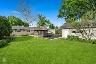 114 59th St, Willowbrook, IL 60527 - Photo 10