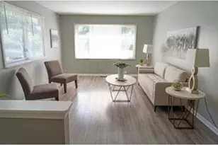 113 S Van Nortwick Ave, Batavia, IL 60510 - Photo 2