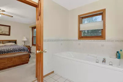 2039 Bernadette Lane, Yorkville, IL 60560 - Photo 18