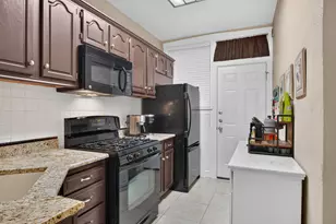 5515 N Winthrop Ave, Chicago, IL 60640 - Photo 16