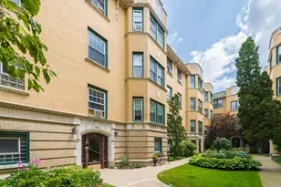 5515 N Winthrop Ave, Chicago, IL 60640 - Photo 2