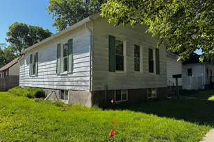 801 N Mill St, Pontiac, IL 61764 - Photo 12