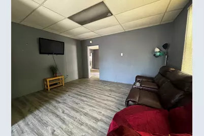 801 N Mill Street, Pontiac, IL 61764 - Photo 4