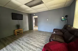 801 N Mill St, Pontiac, IL 61764 - Photo 4